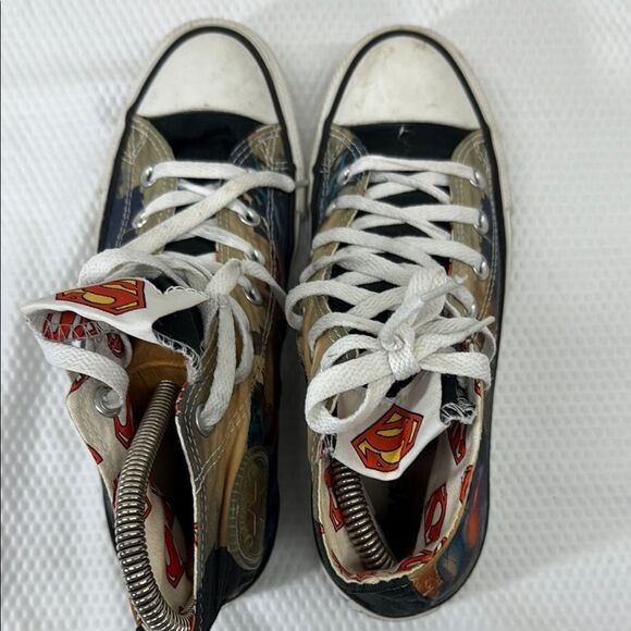 Converse All-Star and DC Comics Superman High-Top Sneakers Size 8 - Picture 6 of 12